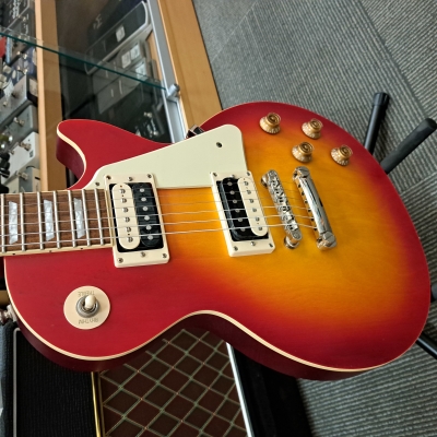 Store Special Product - Epiphone Les Paul Classic Worn